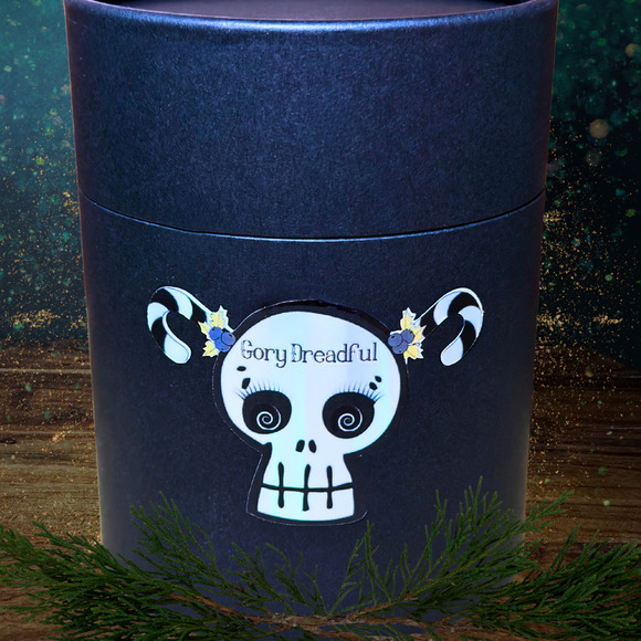 Santa Claws Luxury Crackling Wooden Wick Candle: Cherry Vanilla Tobacco Scent - Picture 3 of 9